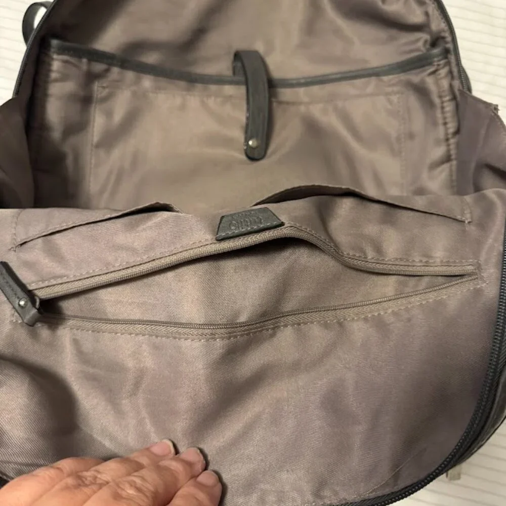 Tutilo NY‎ Vegan Leather Shoulder Laptop multi compartment Bag